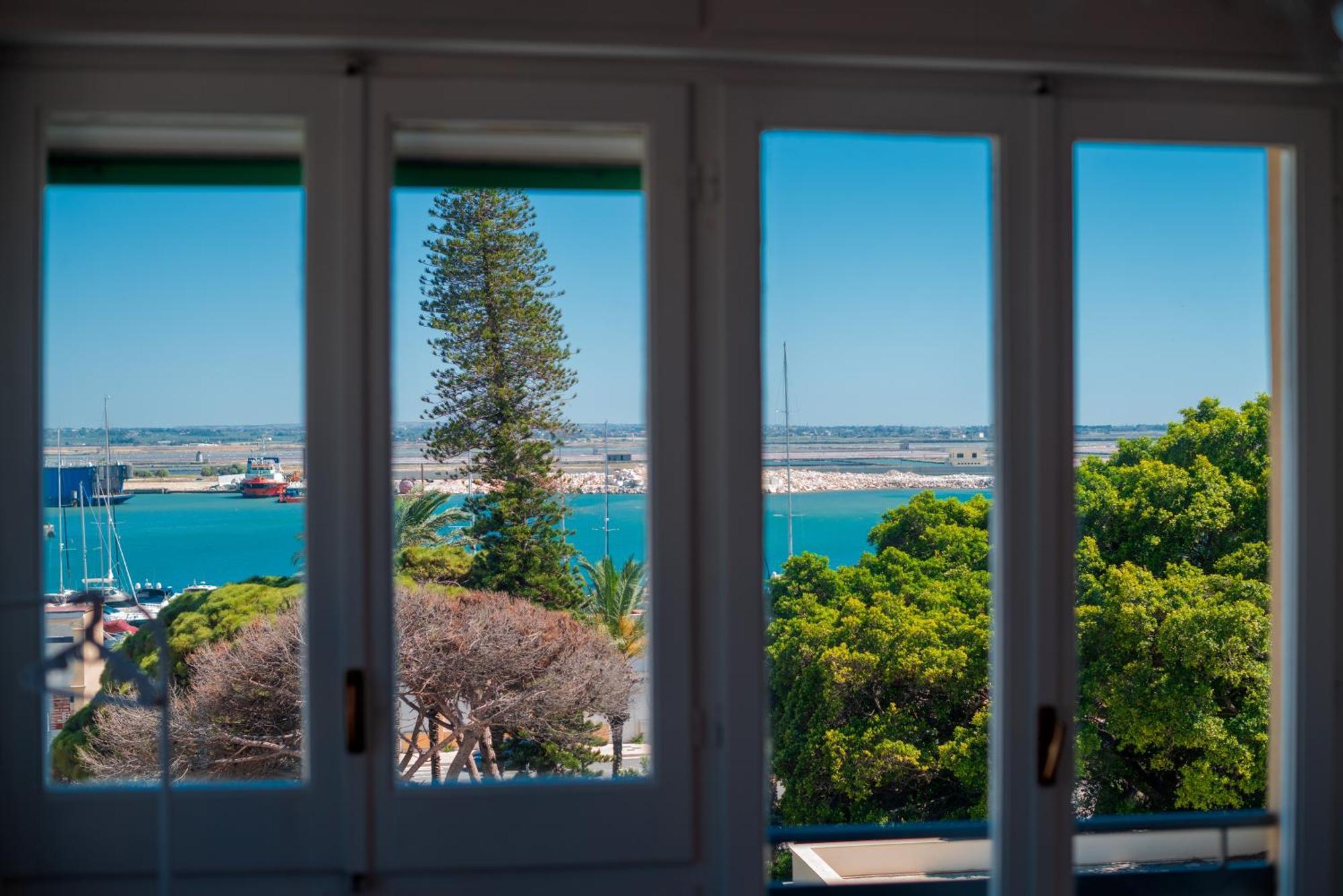 Chez Lina - Appartamento Salina Trapani Buitenkant foto